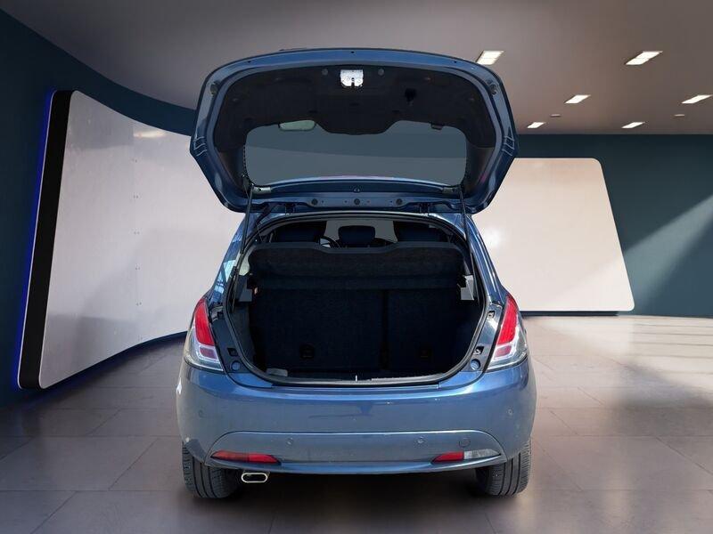 Lancia Ypsilon III 2021 1.0 firefly hybrid Gold s&s 70cv