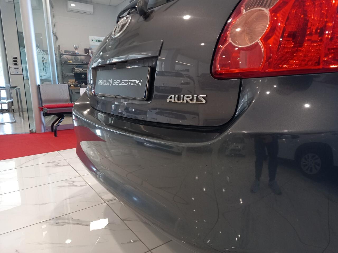 Toyota Auris 1.6 5 porte Sol