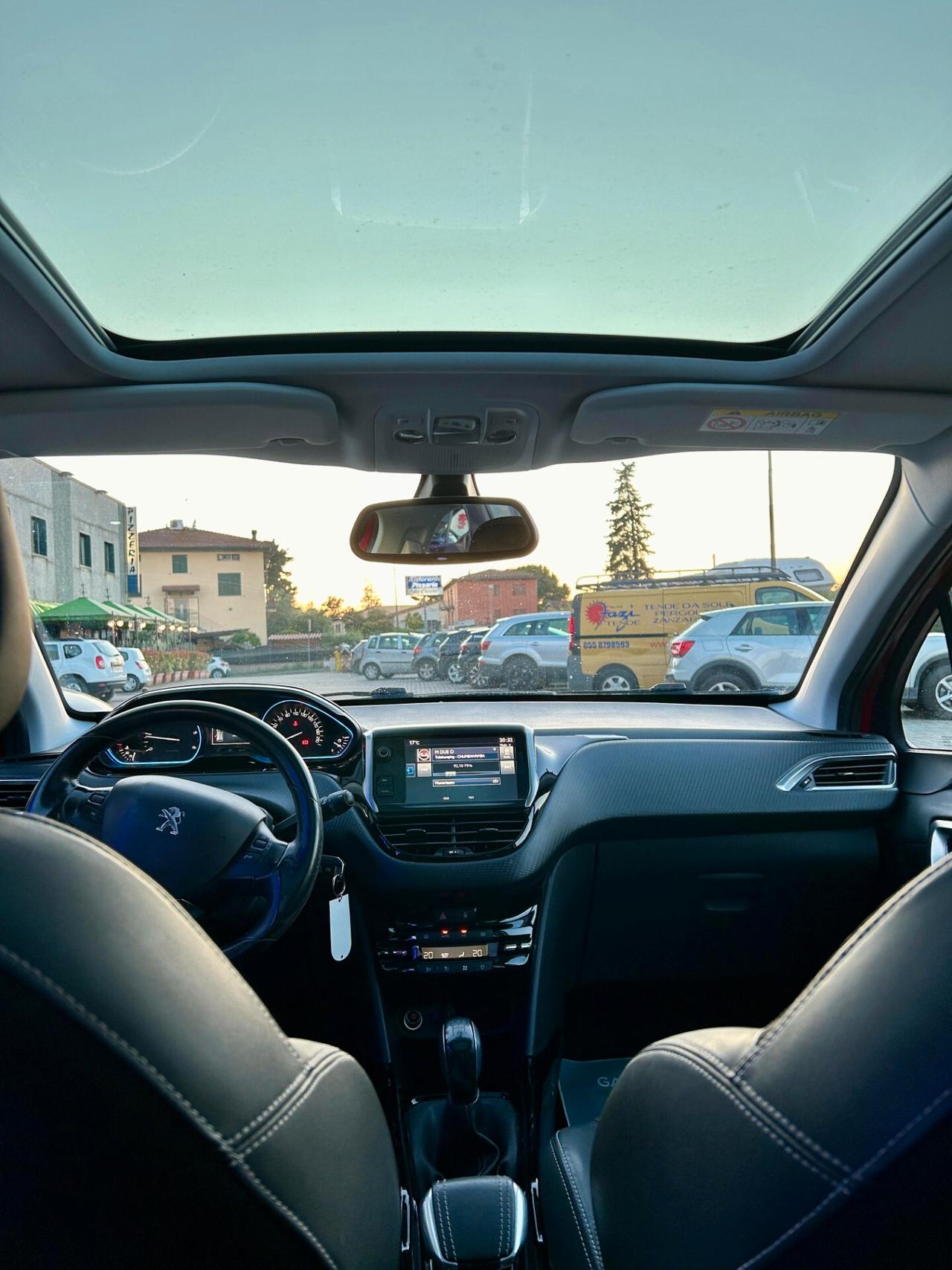 Peugeot 2008 BlueHDi 100 Allure - ok neopatentato