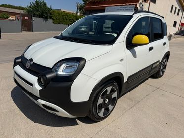 Fiat Panda Cross 1.0 FireFly S&S Hybrid