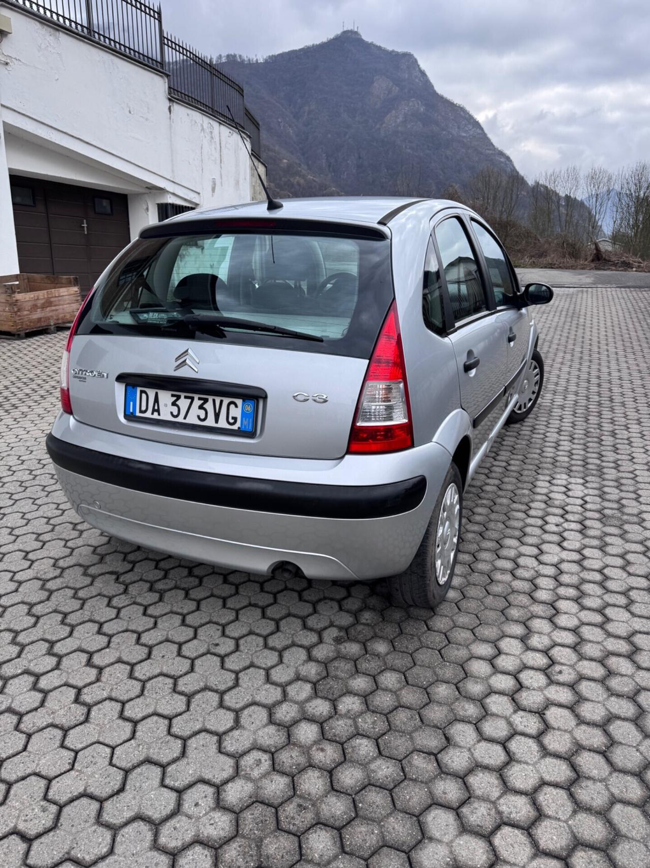 Citroen C3 1.1 BENZINA soli 98000km