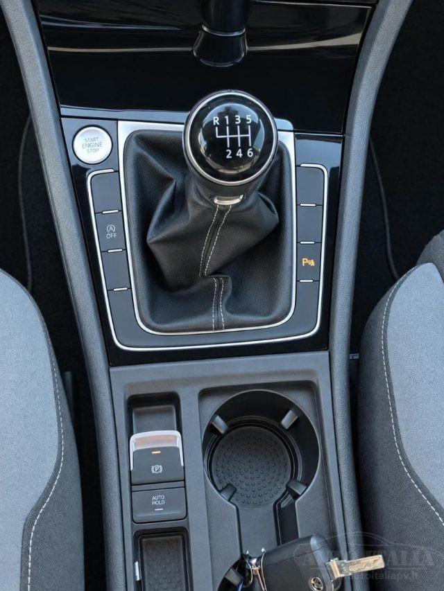 VOLKSWAGEN Golf 1.5 *R-LINE* BlueMotion Technology