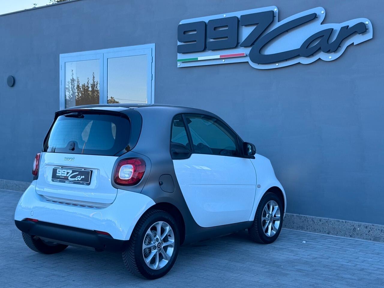 Smart ForTwo 70 1.0 twinamic Passion - OTTIME CONDIZIONI - 2019 - RADAR - AUTOMATICA - TETTO