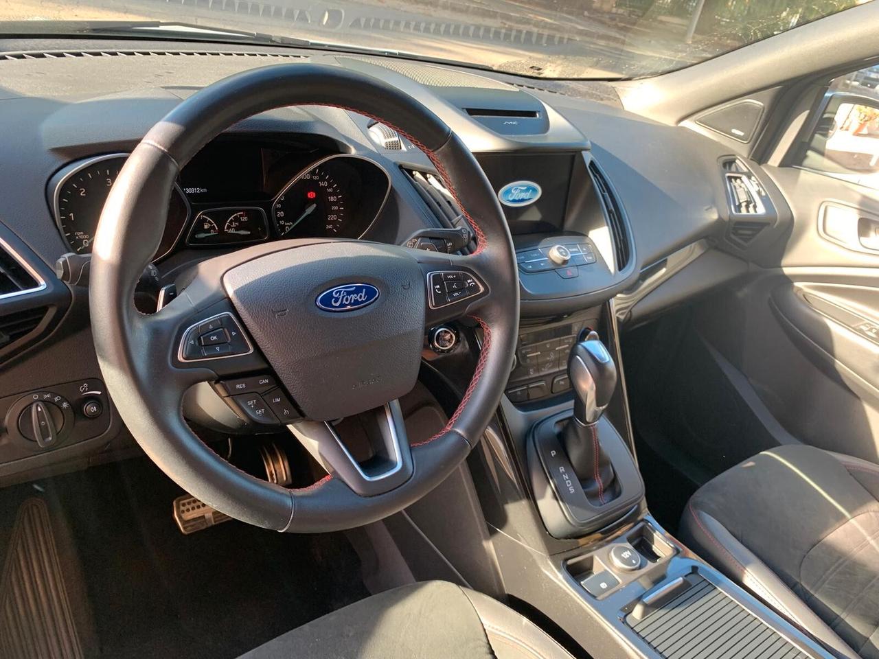 Ford Kuga 2.0 TDCI 4WD ST-Line - 2018