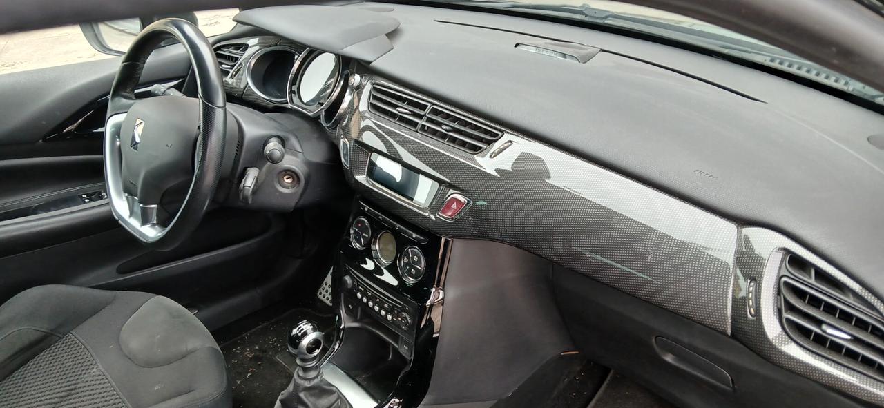 Ds DS3 DS 3 1.6 HDI 115 CV SO CHIC