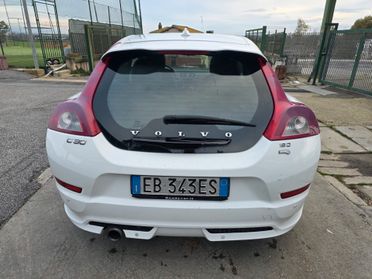 Volvo C30 D2 R-Design 2011