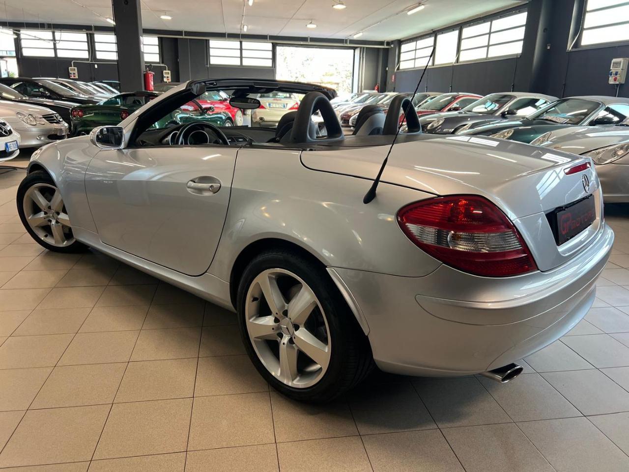 Mercedes-Benz SLK 350 V6 272CV FULL SERVICE MB ! PERFETTE CONDIZIONI !