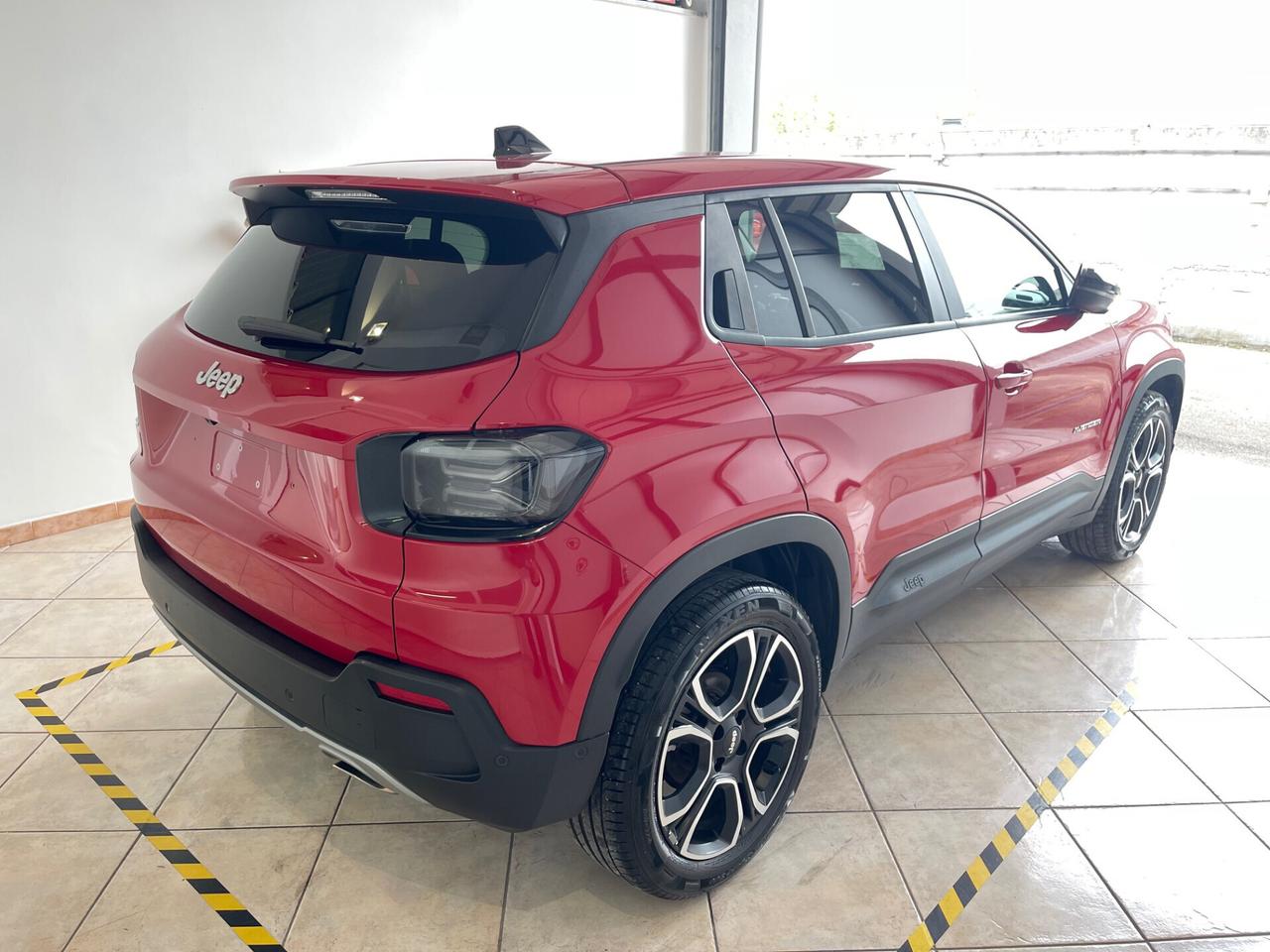 Jeep Avenger 1.2 Turbo 100 CV Summit