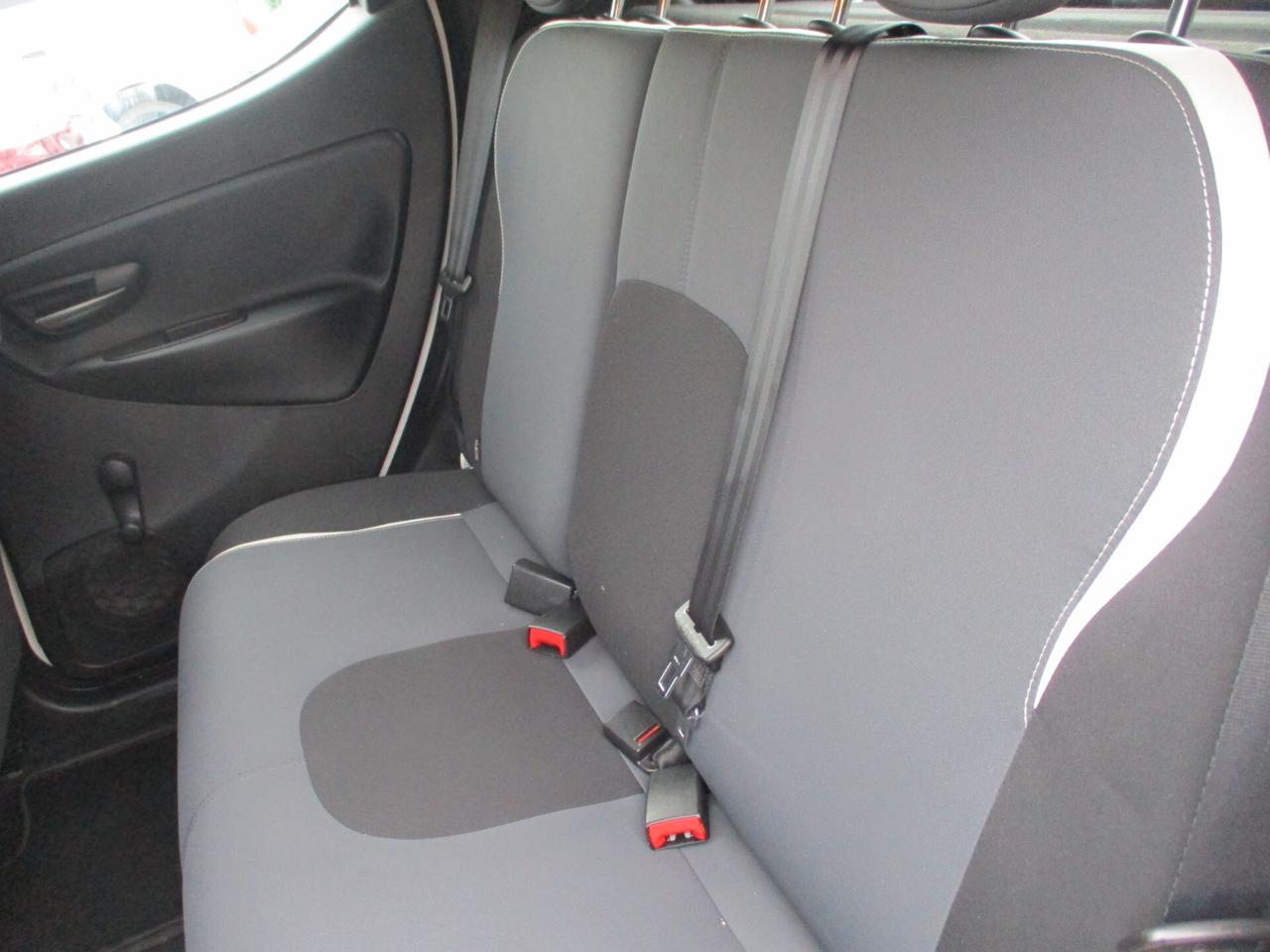 Lancia Ypsilon 1.2 ECOCHIC GPL DI SERIE ELEFANTINO