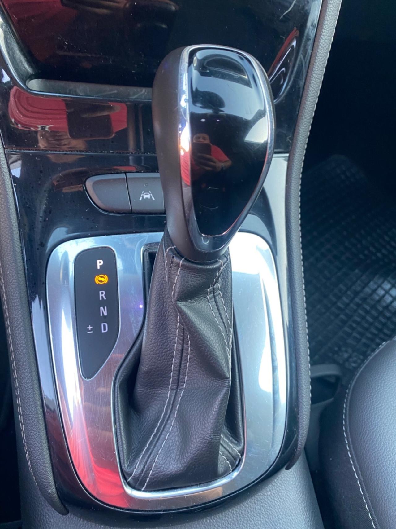 Opel Astra 1.6 CDTi 2017 Automatica Full Navi Led