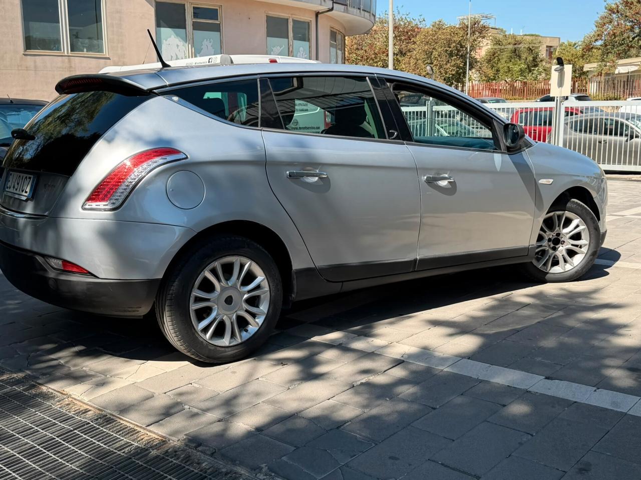 Lancia Delta 1.6 MJT DPF Silver