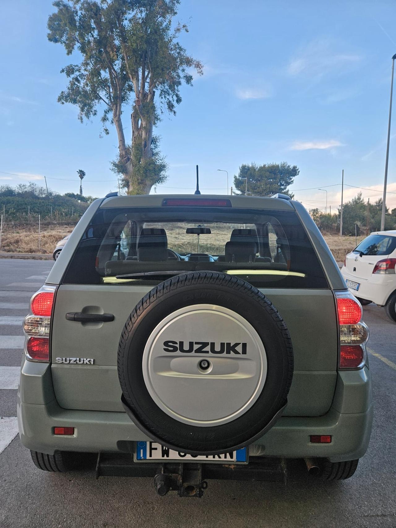 SUZUKI Grand Vitara 3porte 1.9TD 4x4 95kw 130cv