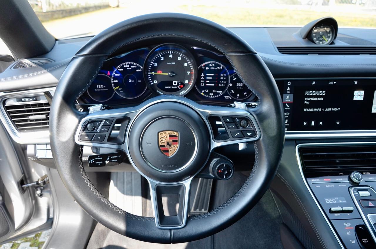 PORSCHE PANAMERA SPORT TURISMO 2.9 4 E-HYBRID PLUG-IN 330cv PDK, SERVICE PORSCHE, TETTO, SOFT CLOSE, BOSE, FARI PDLS, SOSPENSIONI PNEUMATICHE, PERMUTE