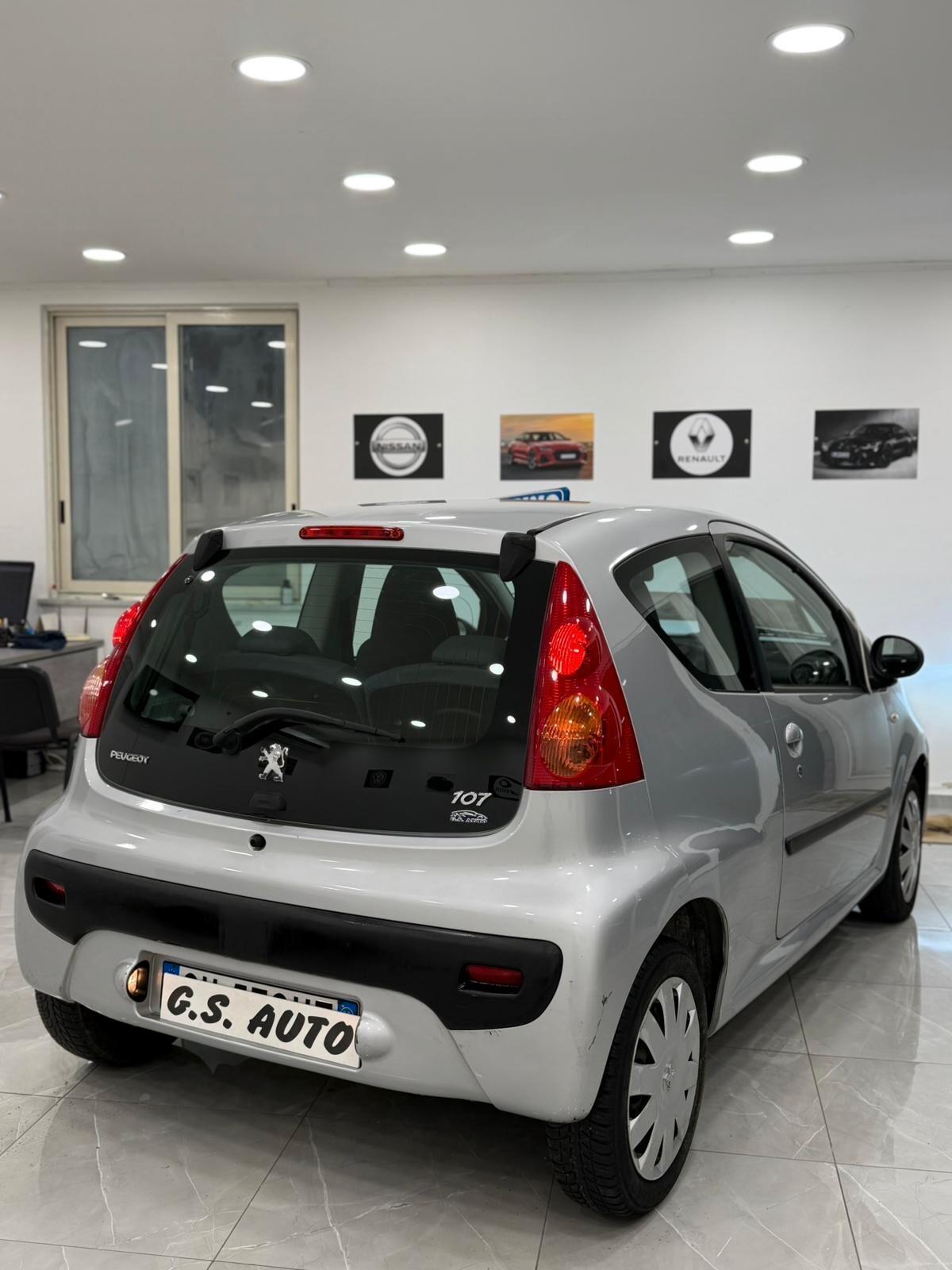 Peugeot 107 1.0 68CV 3p. Sweet Years