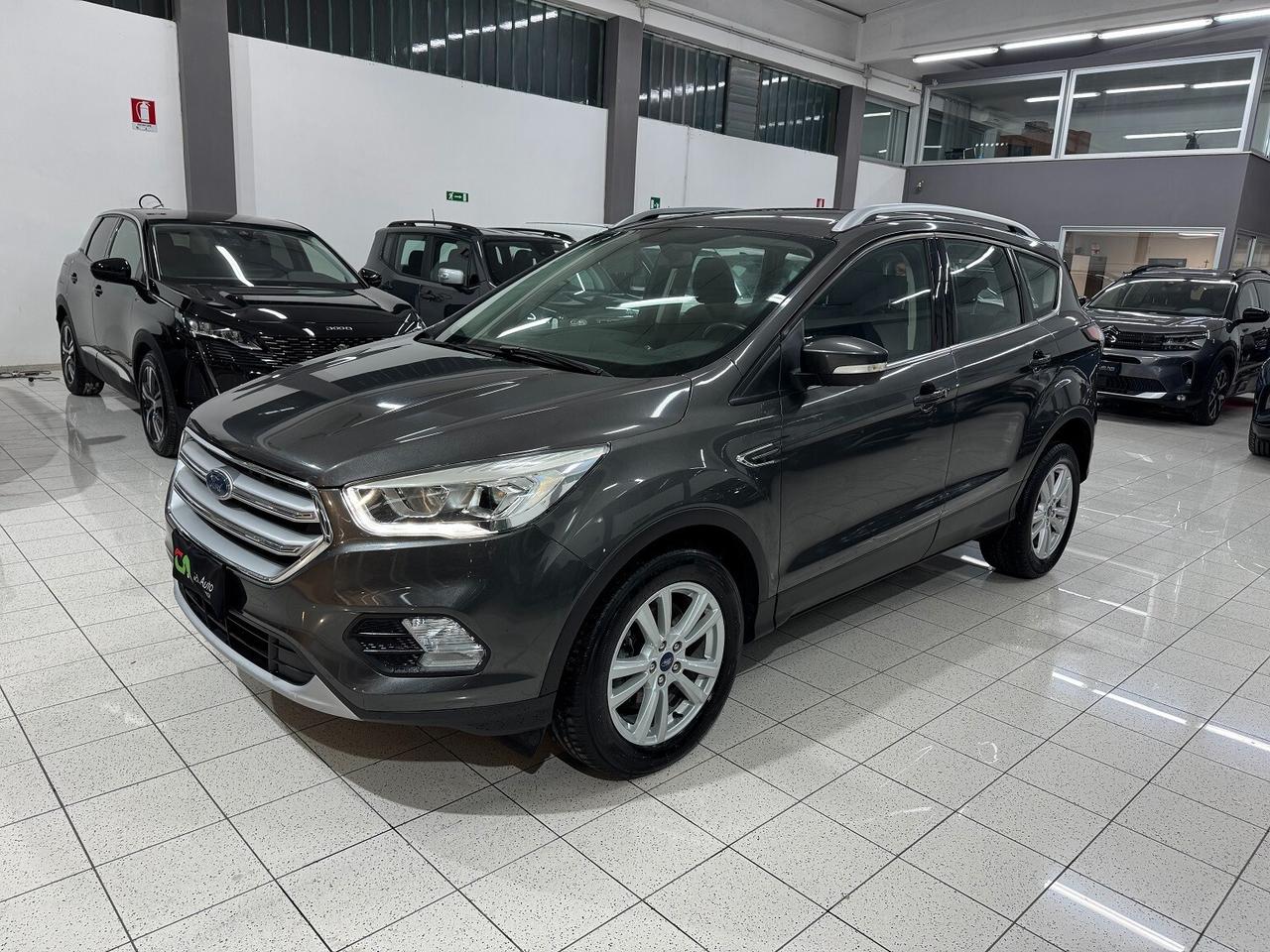 Kuga 1.5TDCI Busines UNICO PROPRIETARIO!!!!!