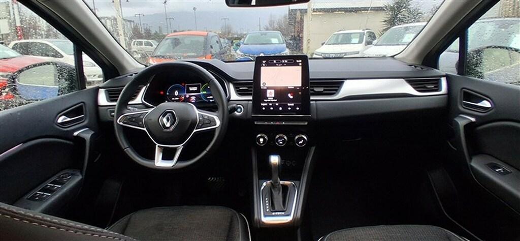 Renault Captur 1.6 E-TECH Hybrid Techno Fast Track Auto