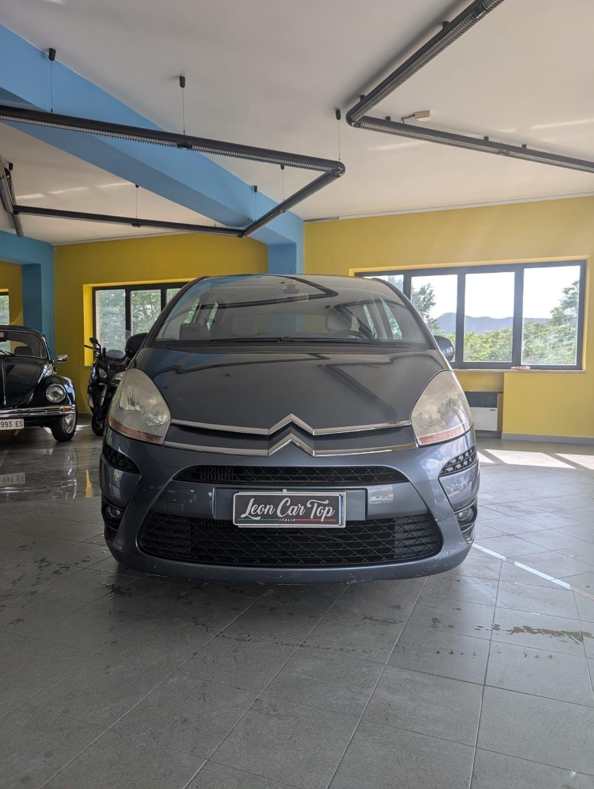 Citroen C4 Picasso 1.6 HDi 110 cv distribuzione effettuata da poco