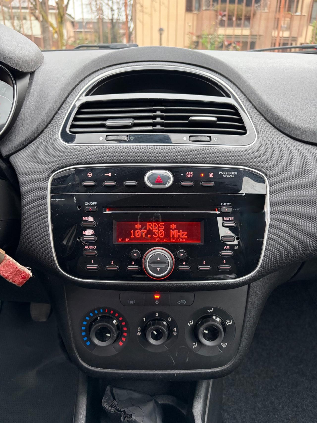 Fiat Punto 1.4 8V 5 porte GPL