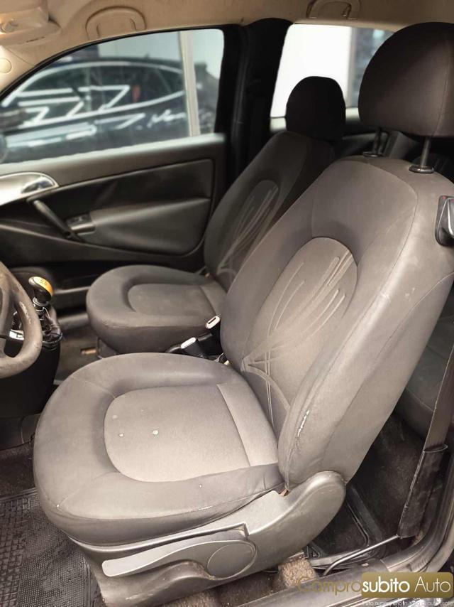 LANCIA Ypsilon 1.2 69 CV Unyca