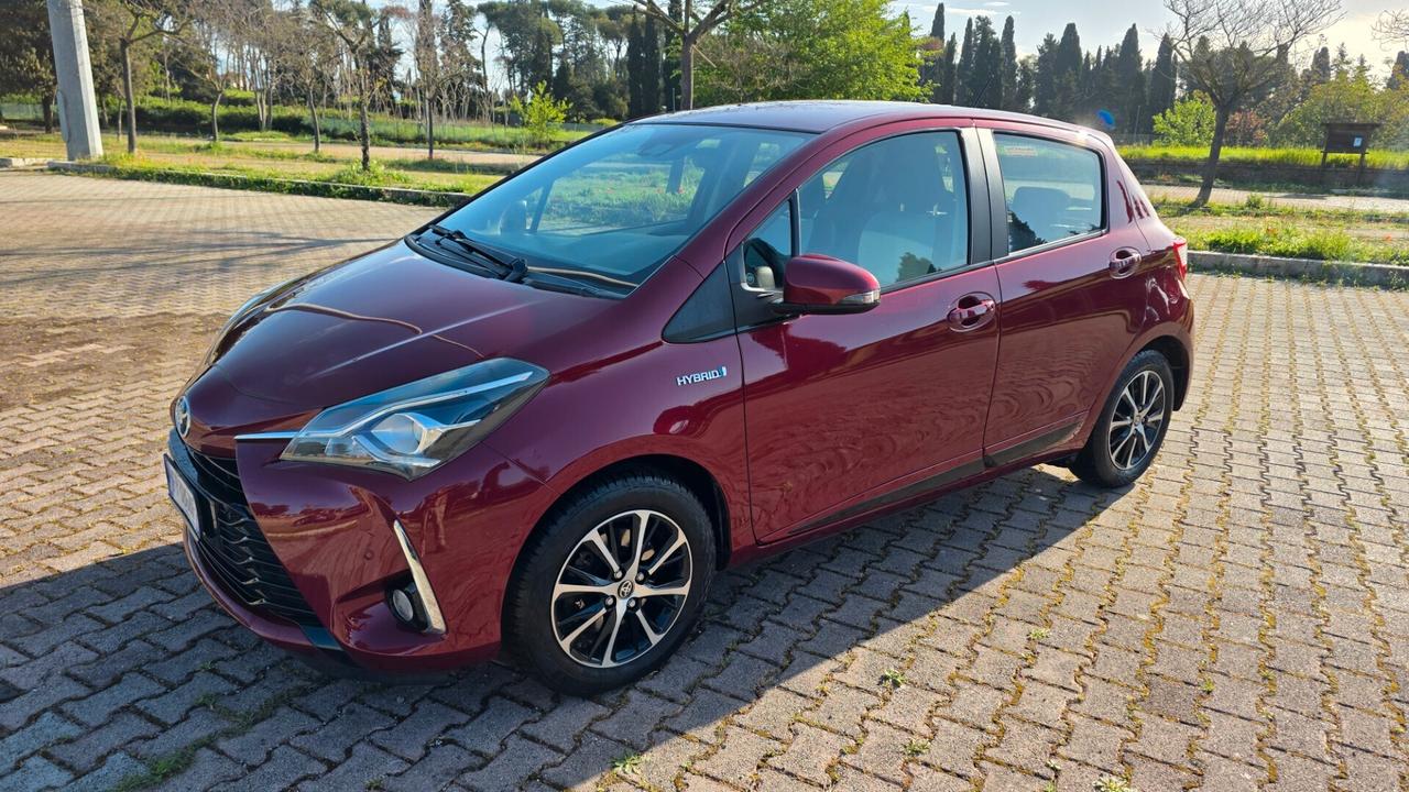 Toyota Yaris 1.5 Hybrid 5p Trend