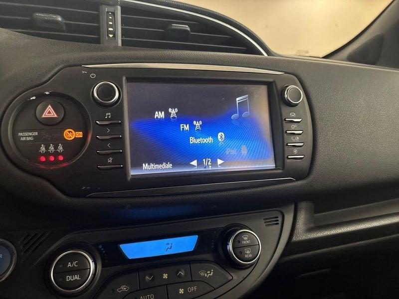 Toyota Yaris III 5p 1.5h Style