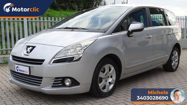 PEUGEOT 5008 1.6 HDi 112CV Allure