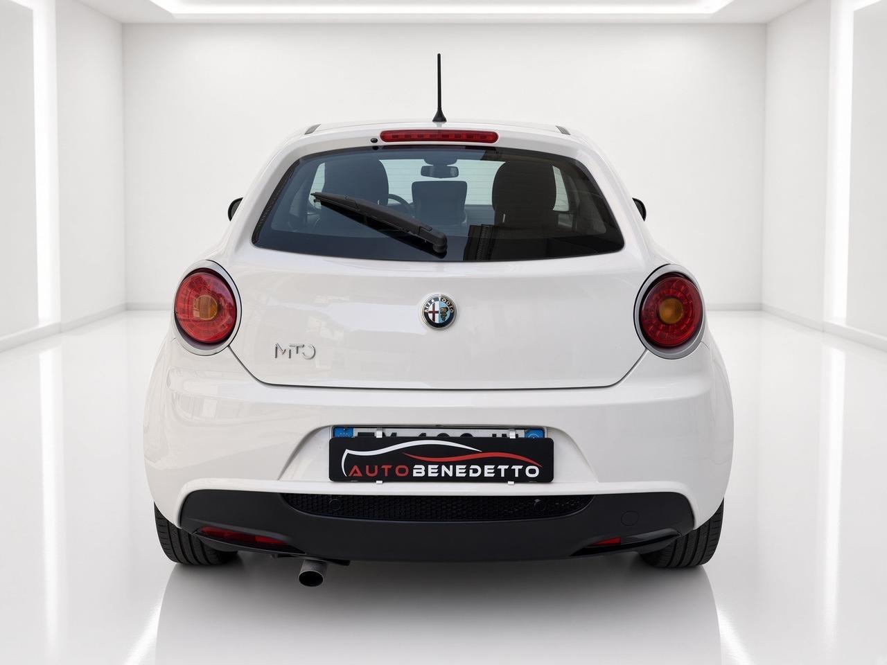 Alfa MiTo 1.4 120 CV GPL Distinctive 2012