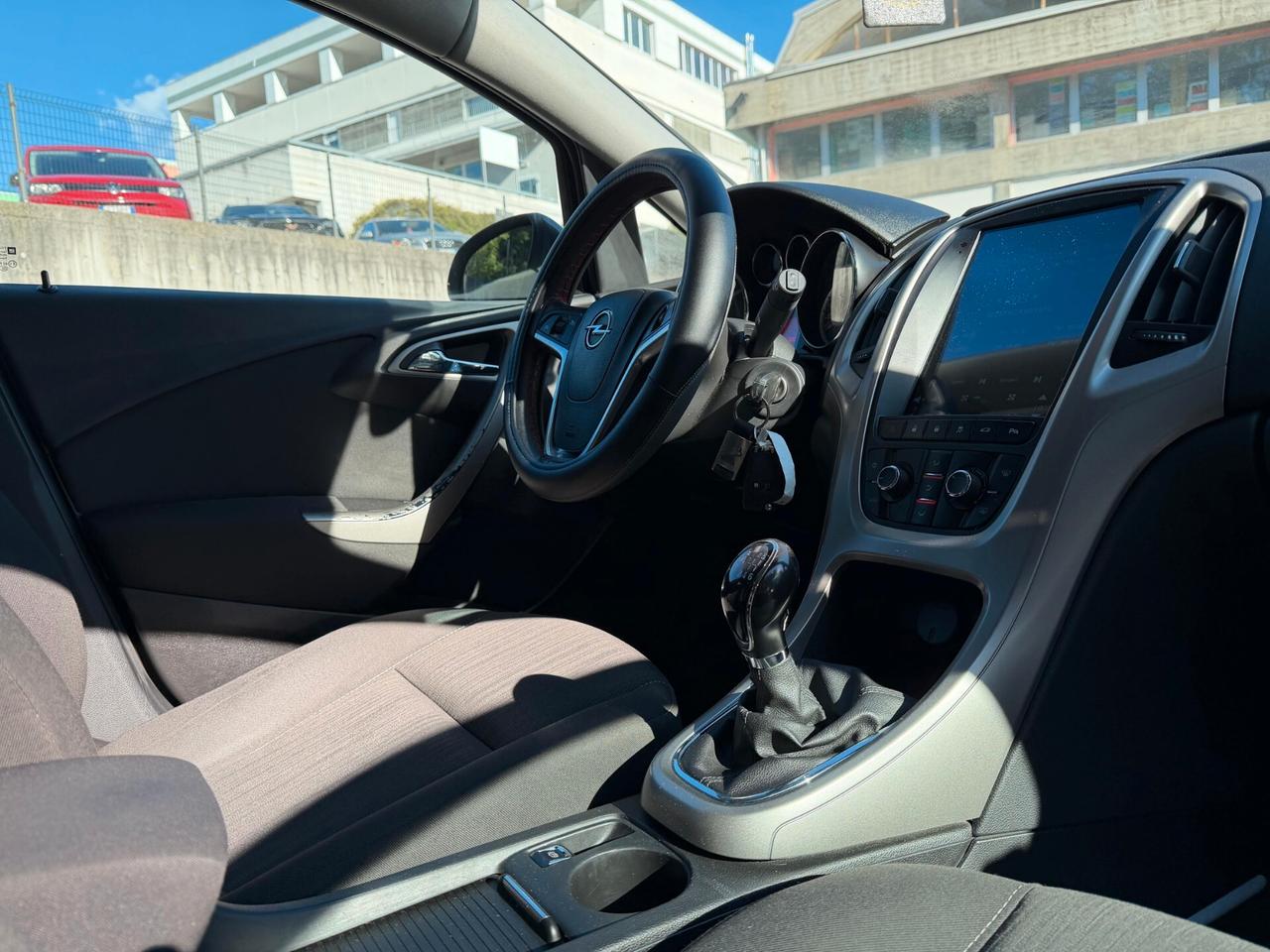 Opel Astra 1.7 CDTI 110CV Sports Tourer Cosmo