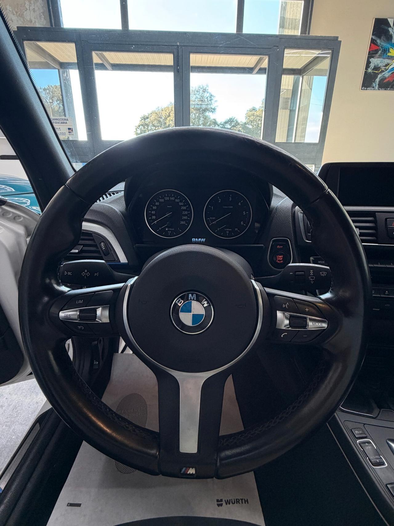 Bmw 118 118d 5p. Msport