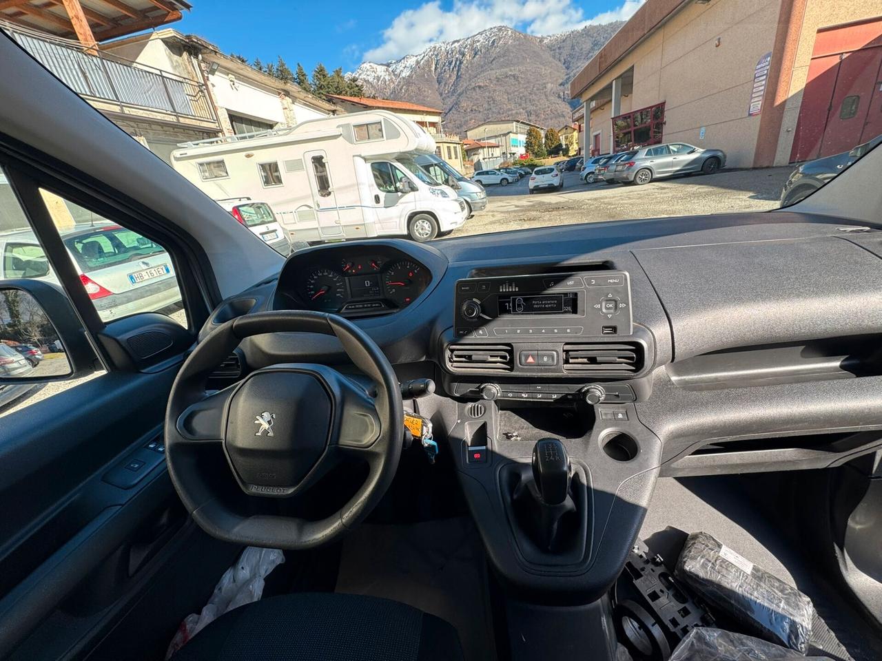 Peugeot Partner BlueHDi 100 S&S PL Furgone Pro