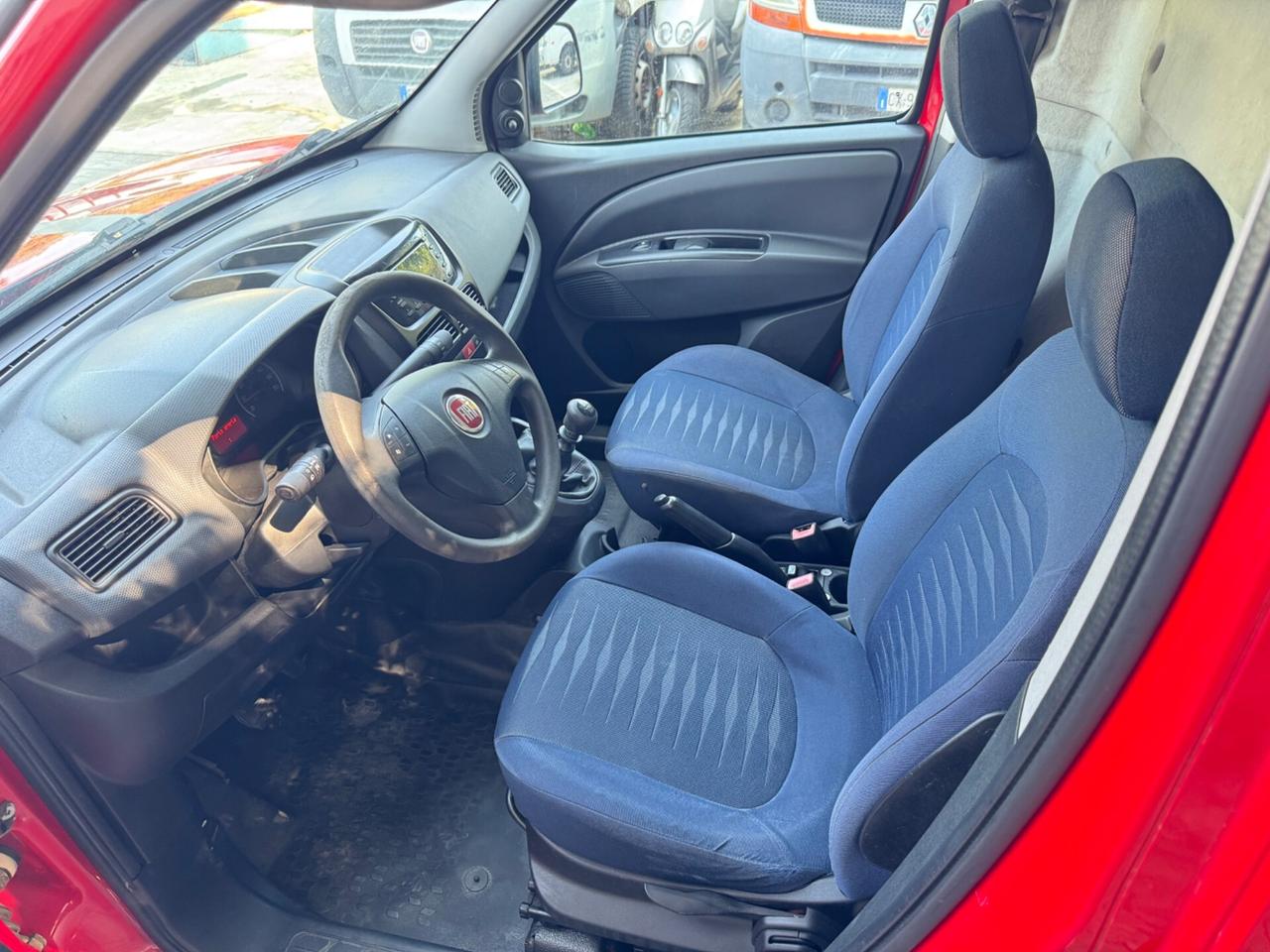 DUE FIAT DOBLO PER COMMERCIANTI
