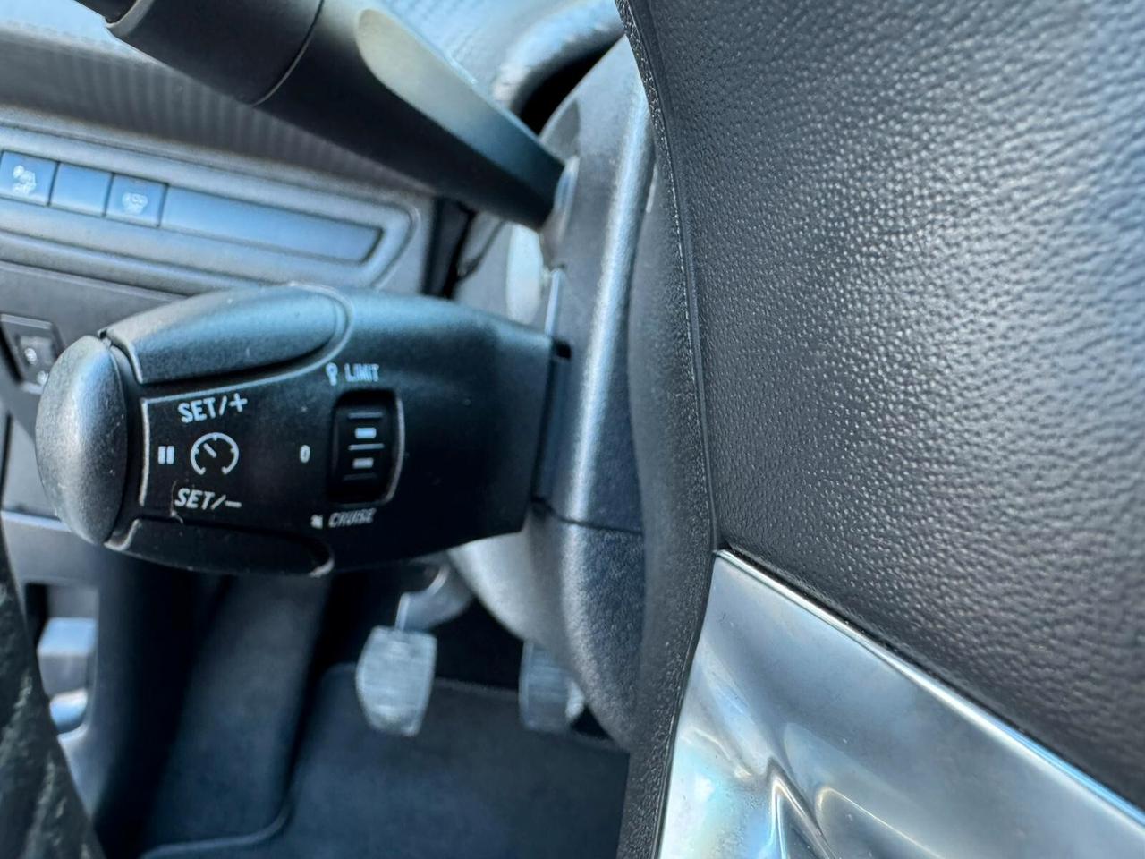 PEUGEOT 2008 1.5 BlueHDi 100CV 2019!!!