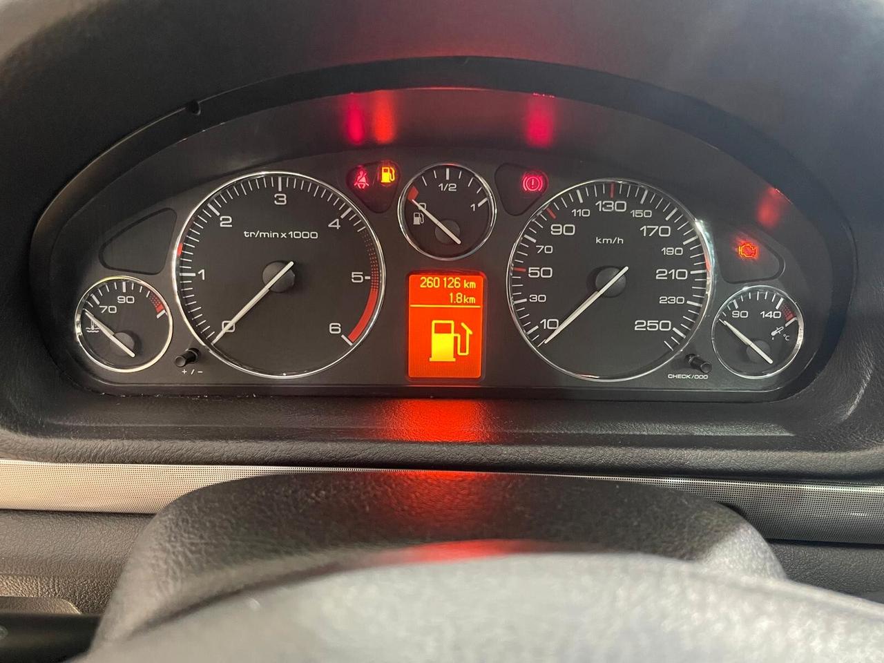 Peugeot 407 1.6 HDi SW Ciel Tecno
