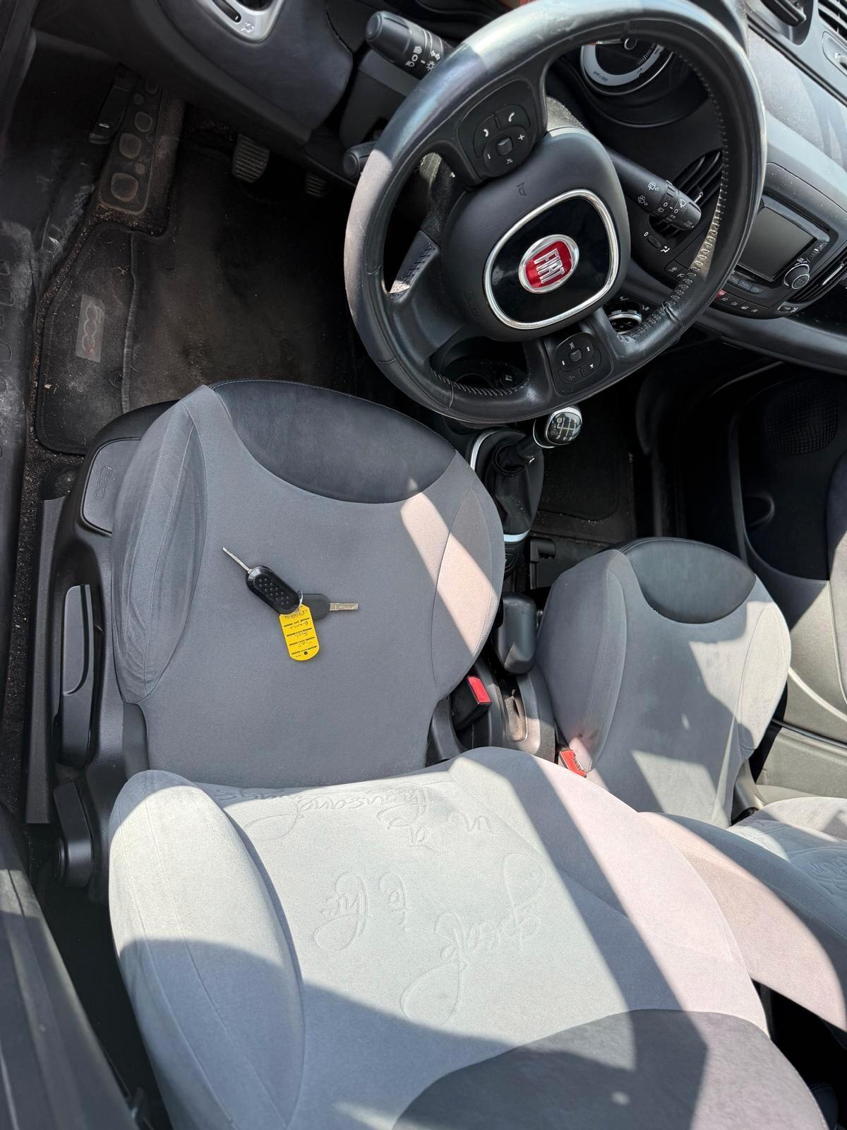 Fiat 500L Living 1.6 Multijet 105 CV Lounge pefeetta garanzia 12 mesi