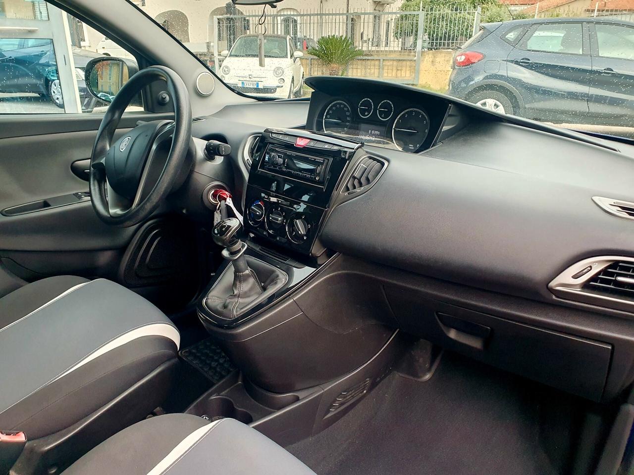 Lancia Ypsilon 1.2 BENZ - 08/2014 - KM. 81.000