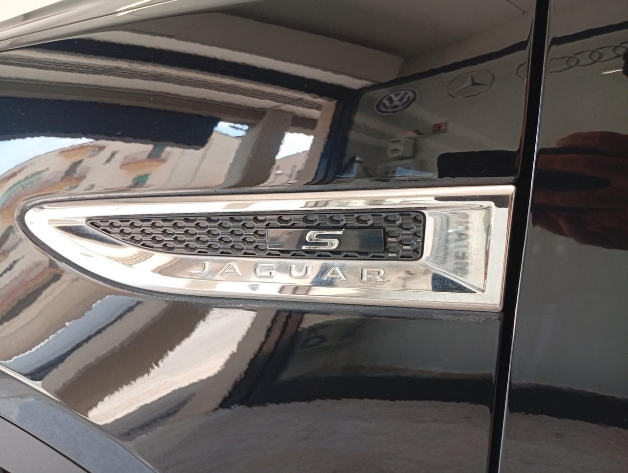 Jaguar E-Pace 2.0D 150 CV