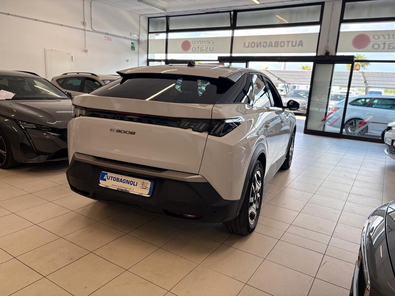 Peugeot 3008 ALLURE motore elettrico (73kWh) 210 CV SPOTICAR