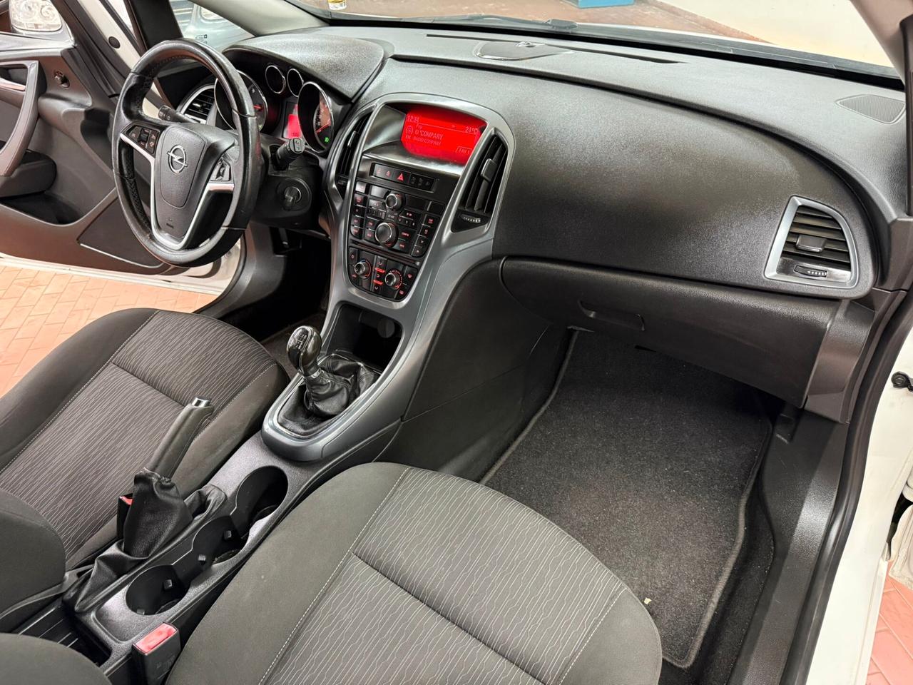 Opel Astra 1.7 CDTI 110CV EcoFLEX S&S Sports Tourer Cosmo Fleet