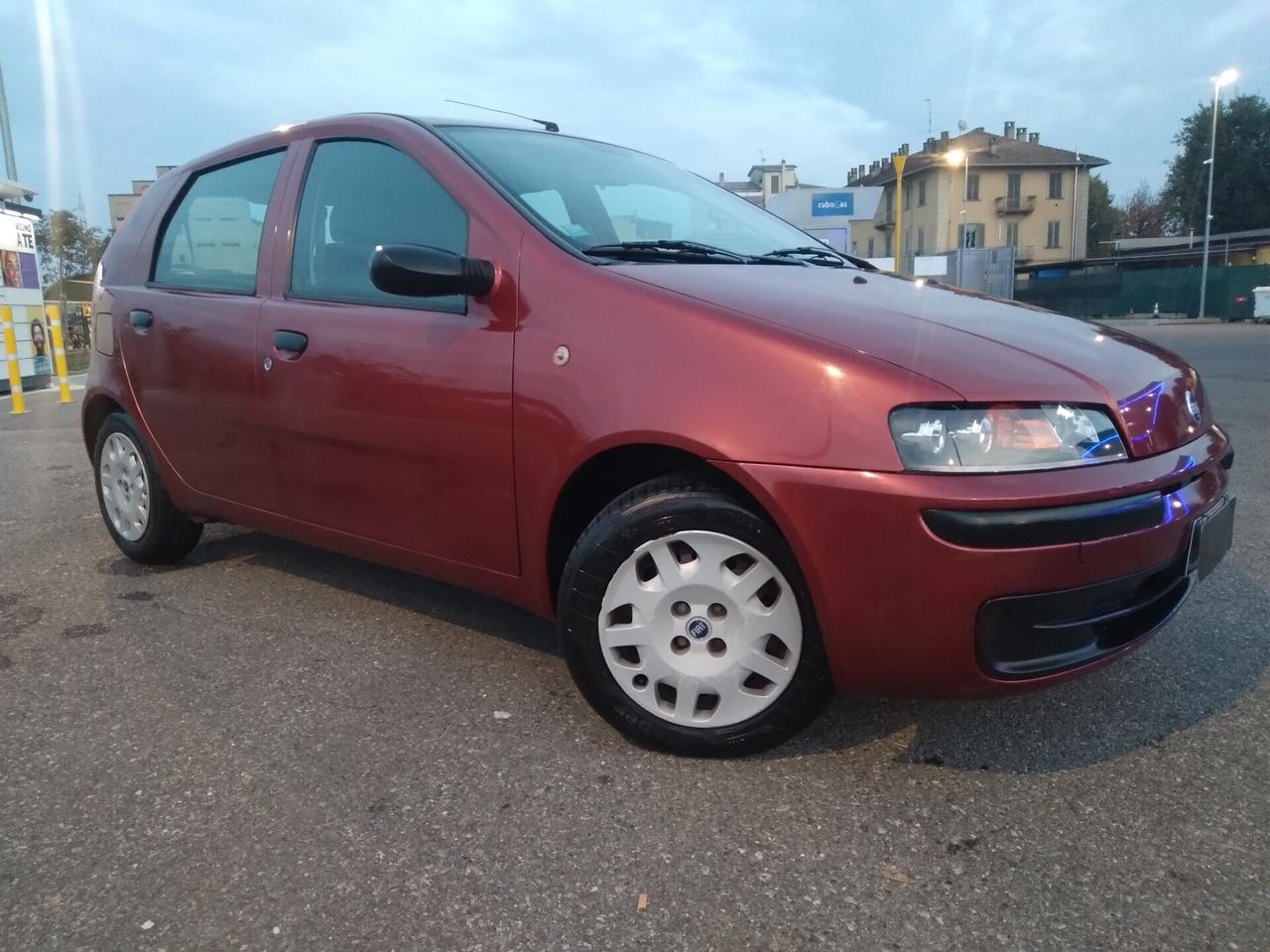 Fiat Punto 1.2i 60cv cat 5 porte ELX x neopatentati