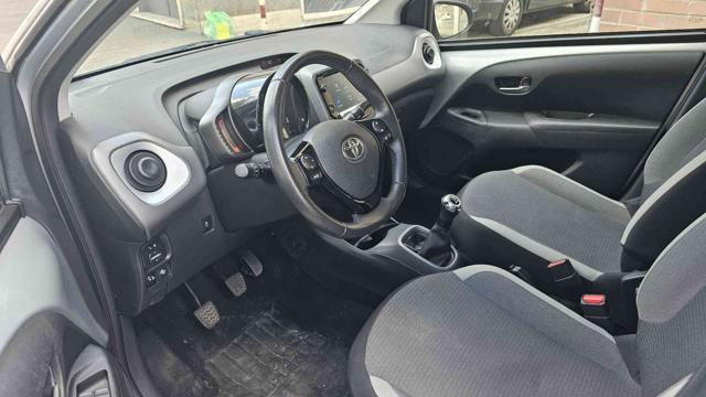 TOYOTA Aygo Connect 1.0 VVT-i 72 CV 5 porte x-play