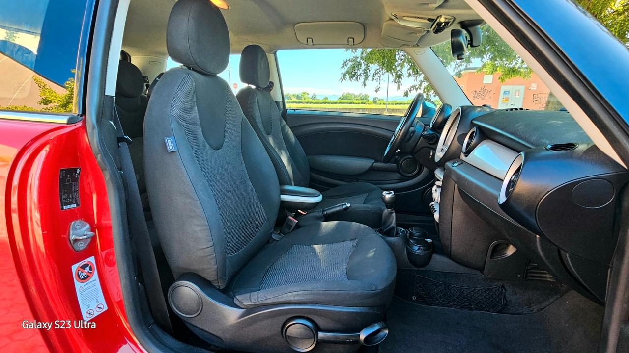 MINI COOPER D R56 OK NEOPATENTATI GARANZIA 12 MESI