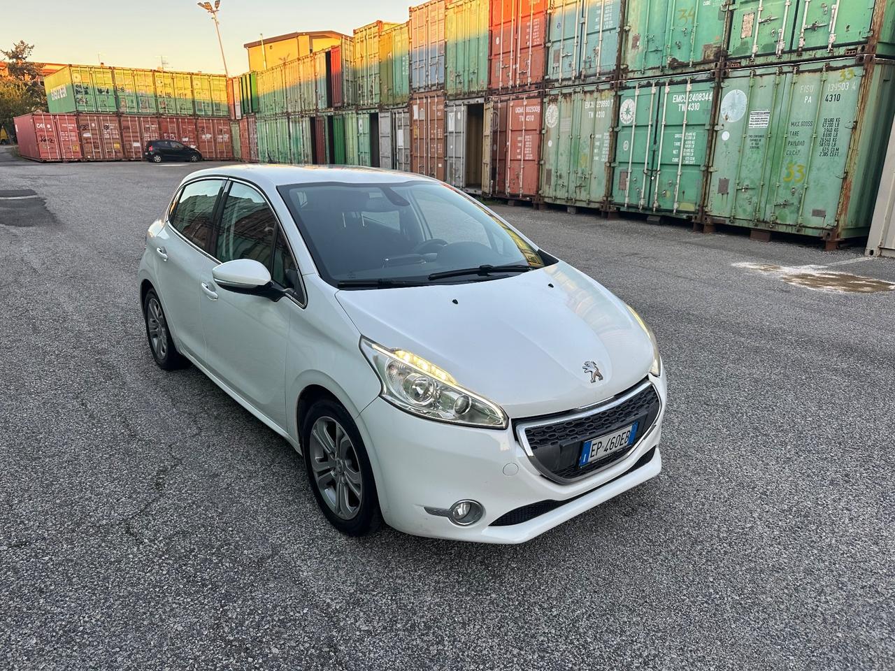 Peugeot 208 1.4 HDi 68 CV 5 porte Access