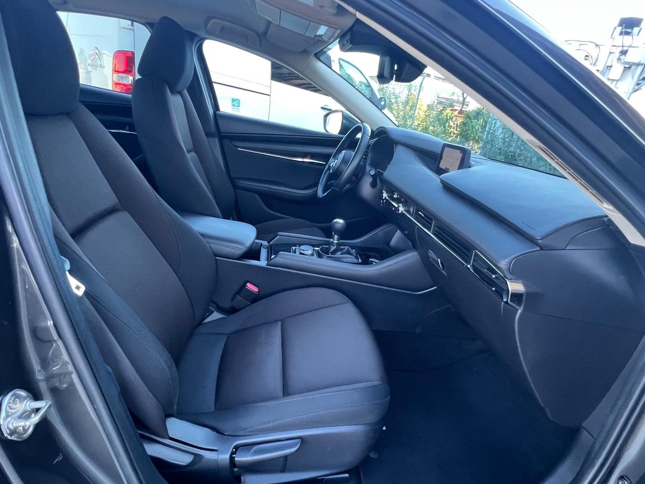 Mazda 3 2.0 m-hybrid sedan Executive FINANZIABILE