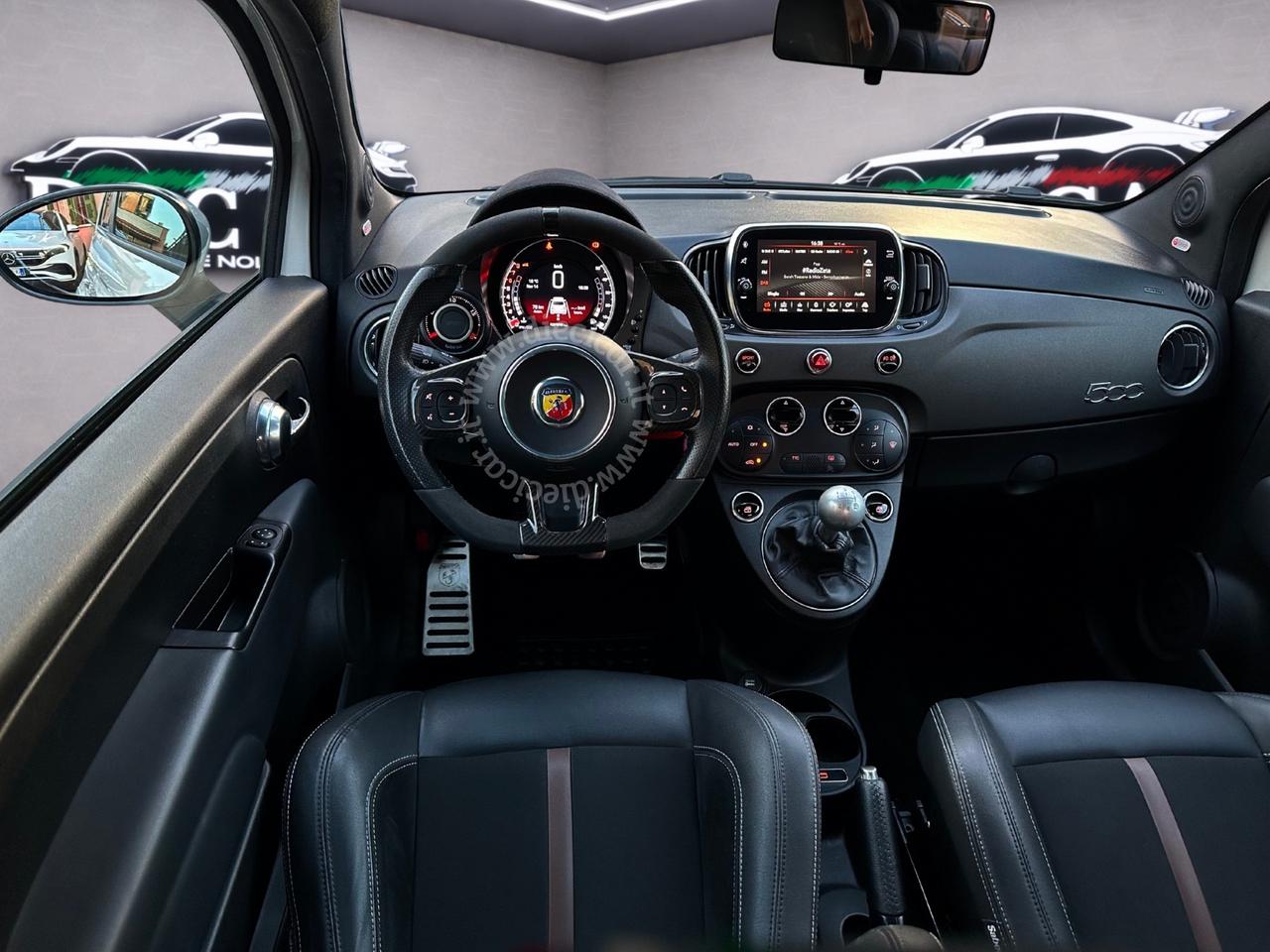 Abarth 695 70TH 180cv NAVI SABELT XENO AUDIO BEATS FULL