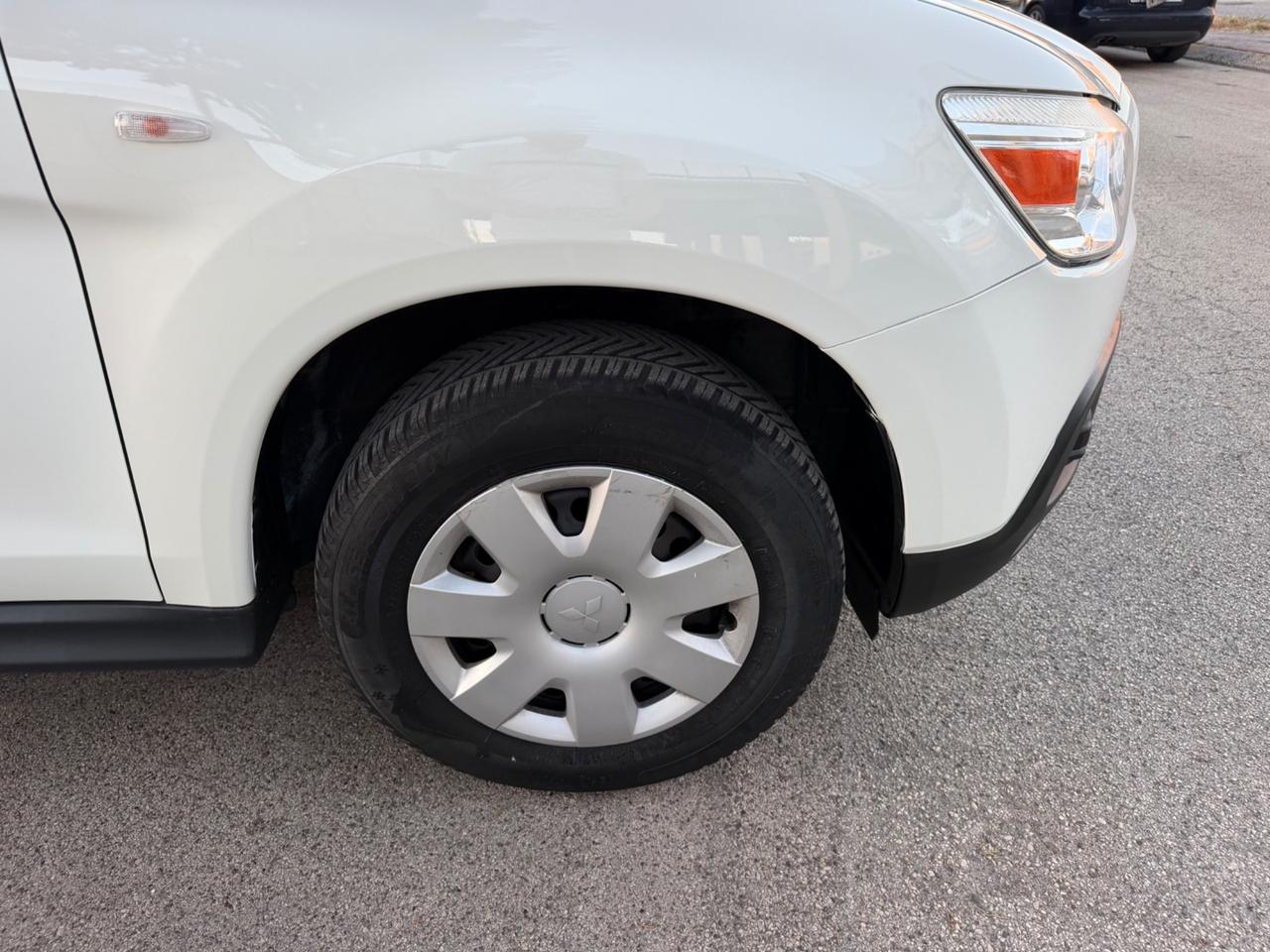 Mitsubishi ASX 1.6 benzina 117 cv 2011