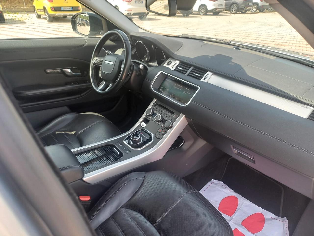 Land Rover Range Evoque 2.0 TD4 180 CV 5p. Autobiography