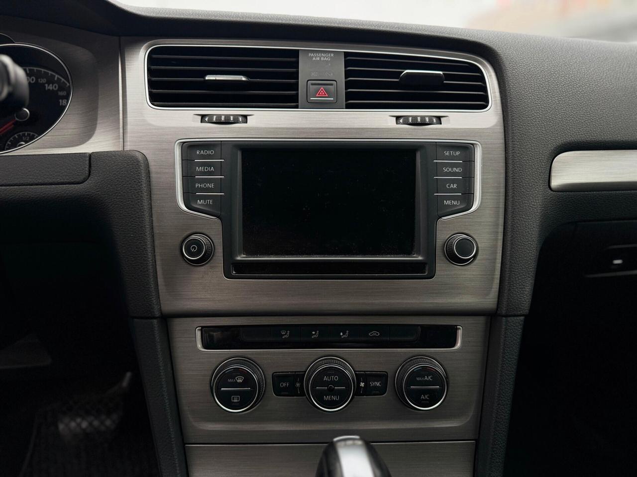 Volkswagen Golf 7 1.6 TDI 2016 NEOP. AUTOMATICA