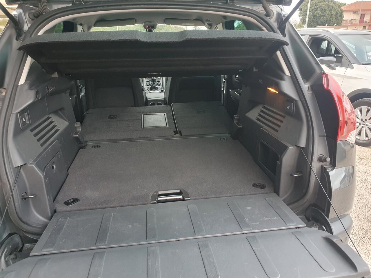 Peugeot 3008 1.6 HDi 115CV Business