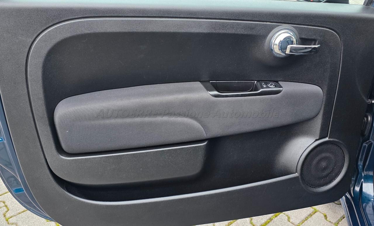 Fiat 500 1.0 Hybrid Red