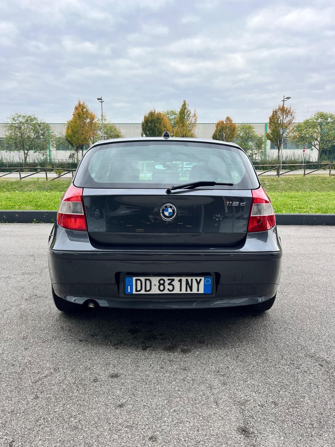 Bmw serie 118D 122CV Neopatentati